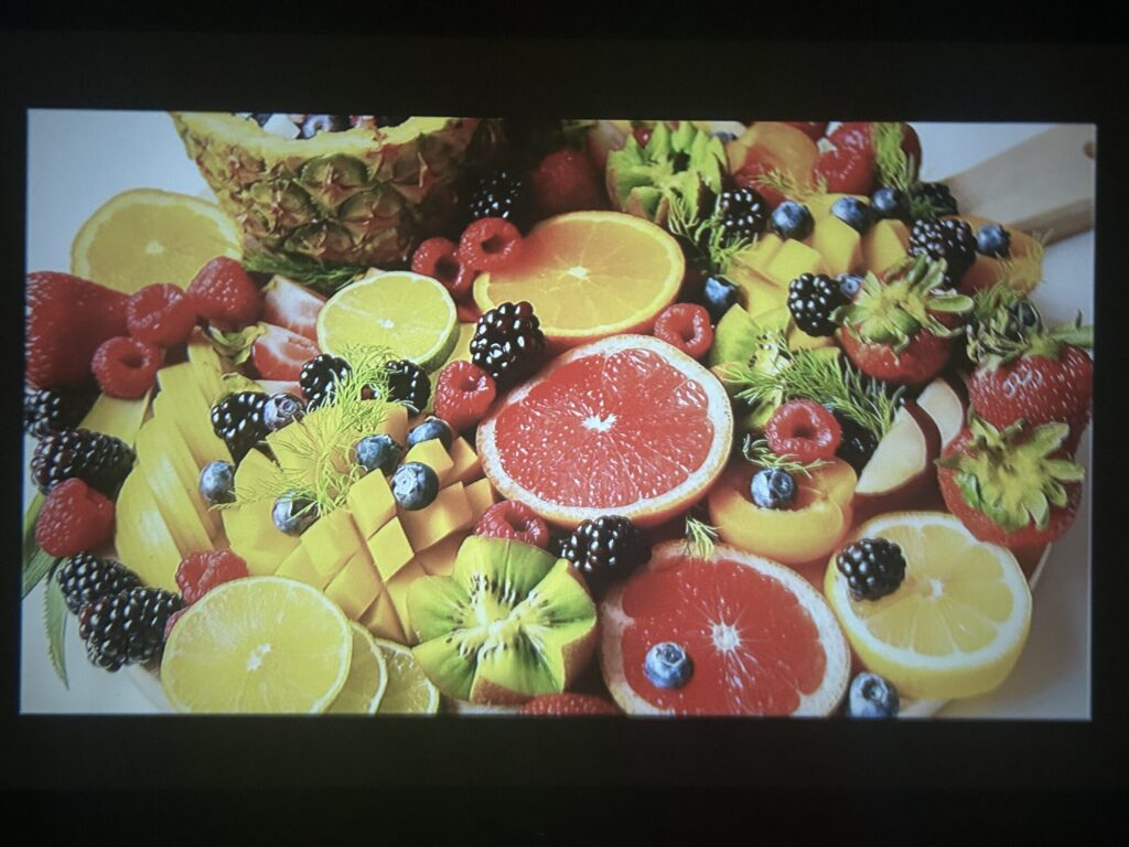 ONOAYO E16様々なフルーツの映像