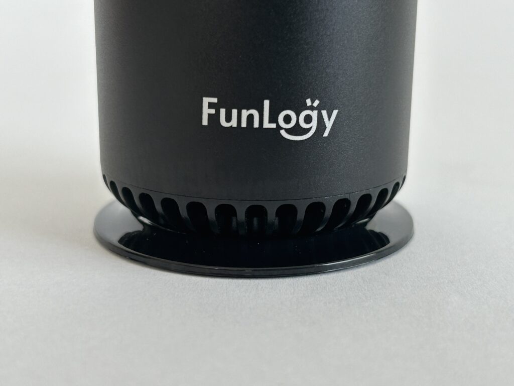 FunLogy X-03のスピーカー口