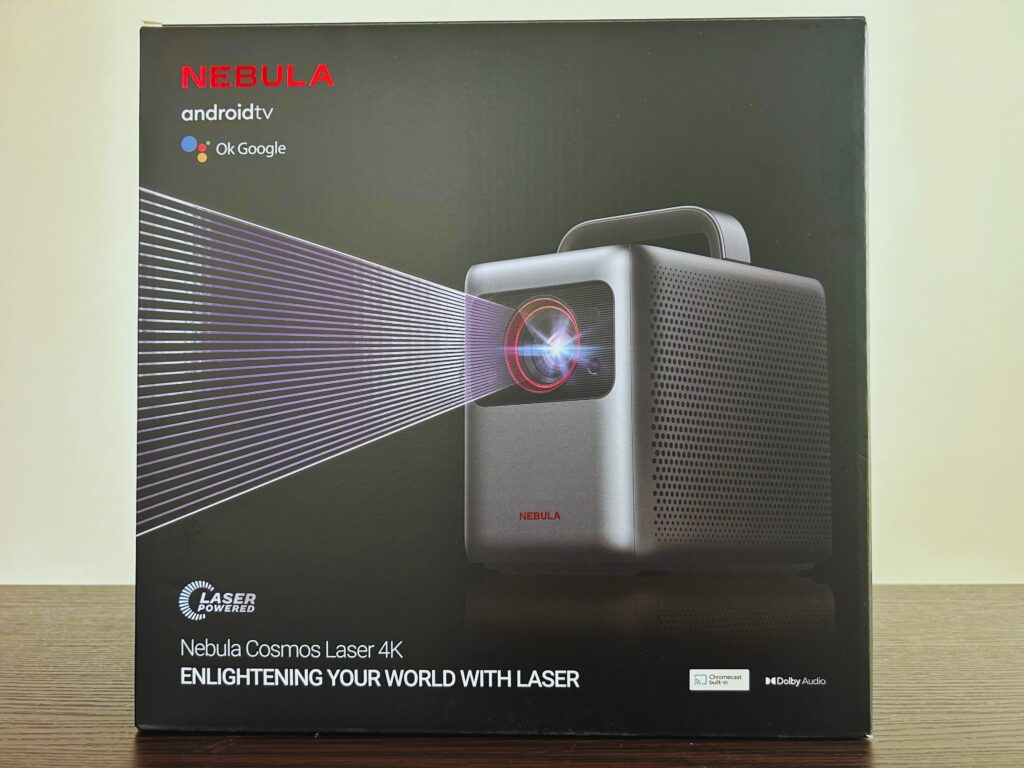 Nebula Cosmos Laser 4Kの箱