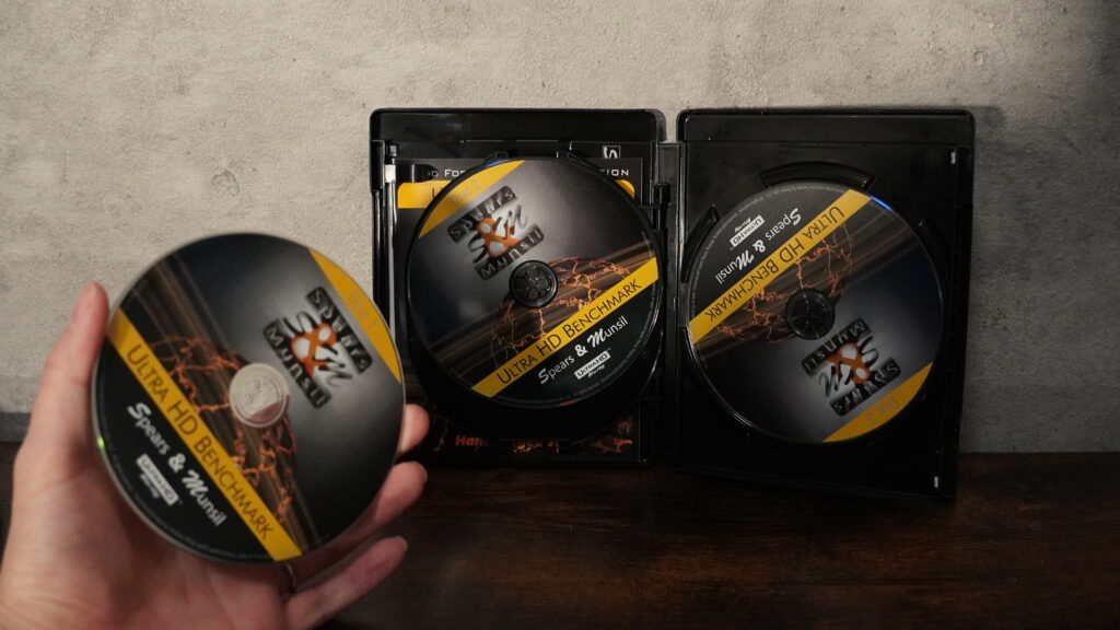 3枚組のディスク