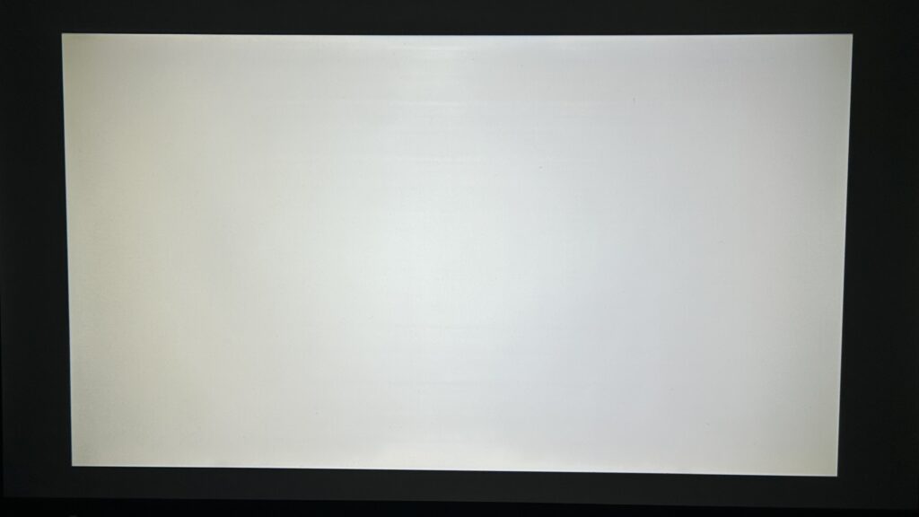 WiMiUS K13で写す白画面