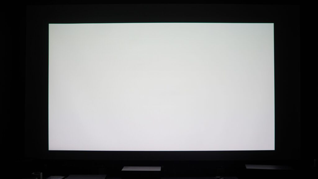 白画面を投影
